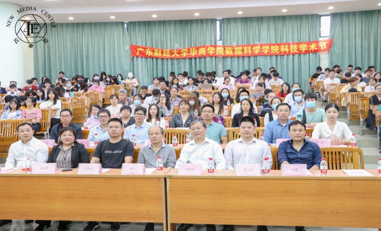 说明: 373563688819845484